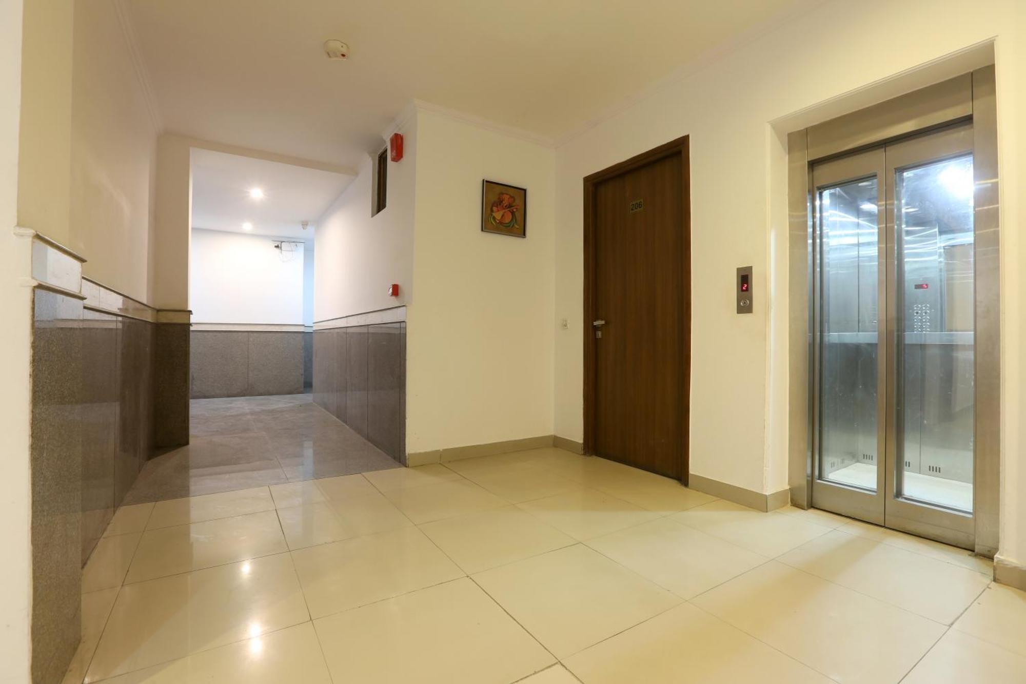 Airport Hotel Chanakya Delhi New Delhi Buitenkant foto